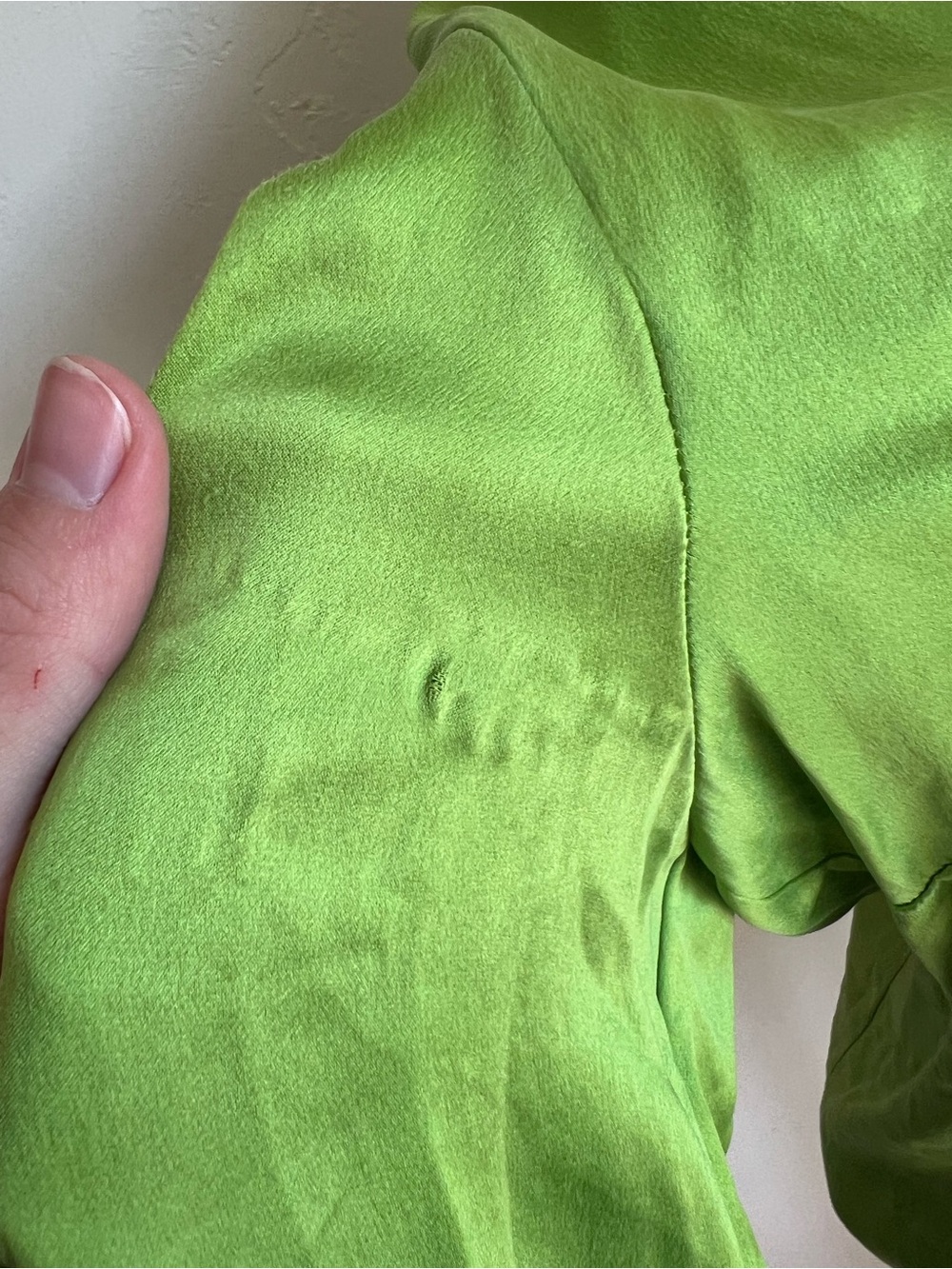Lafayette 148 Silk Green Top 12 Flawed - Picture 3 of 7